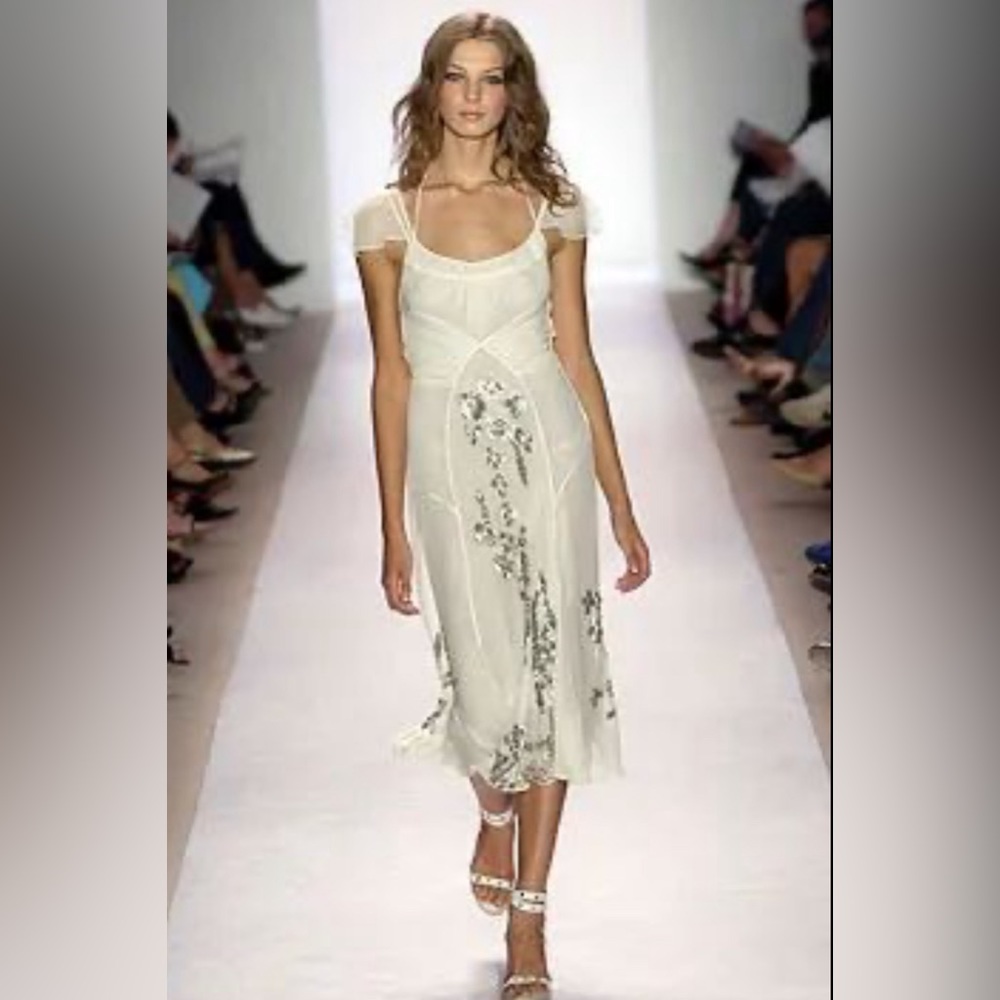 BCBGMAXAZRIA COLLECTION SEQUINS DRESS